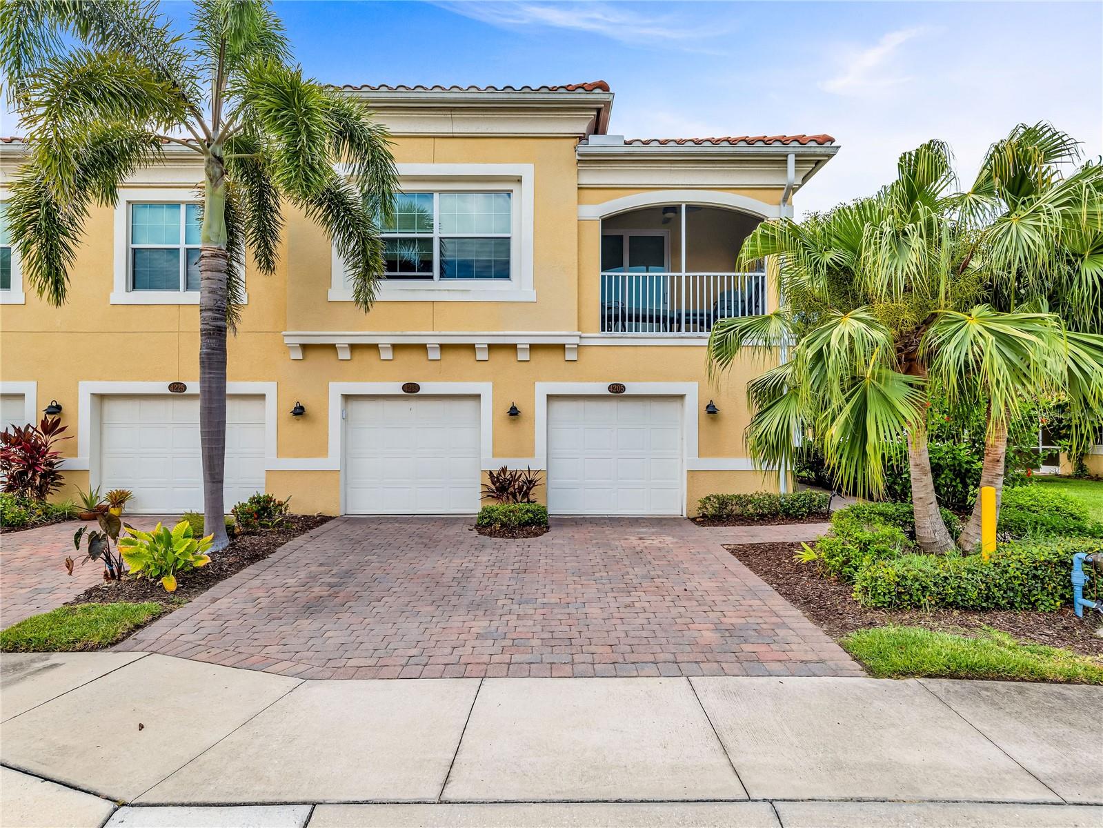 4213 EXPEDITION WAY #107