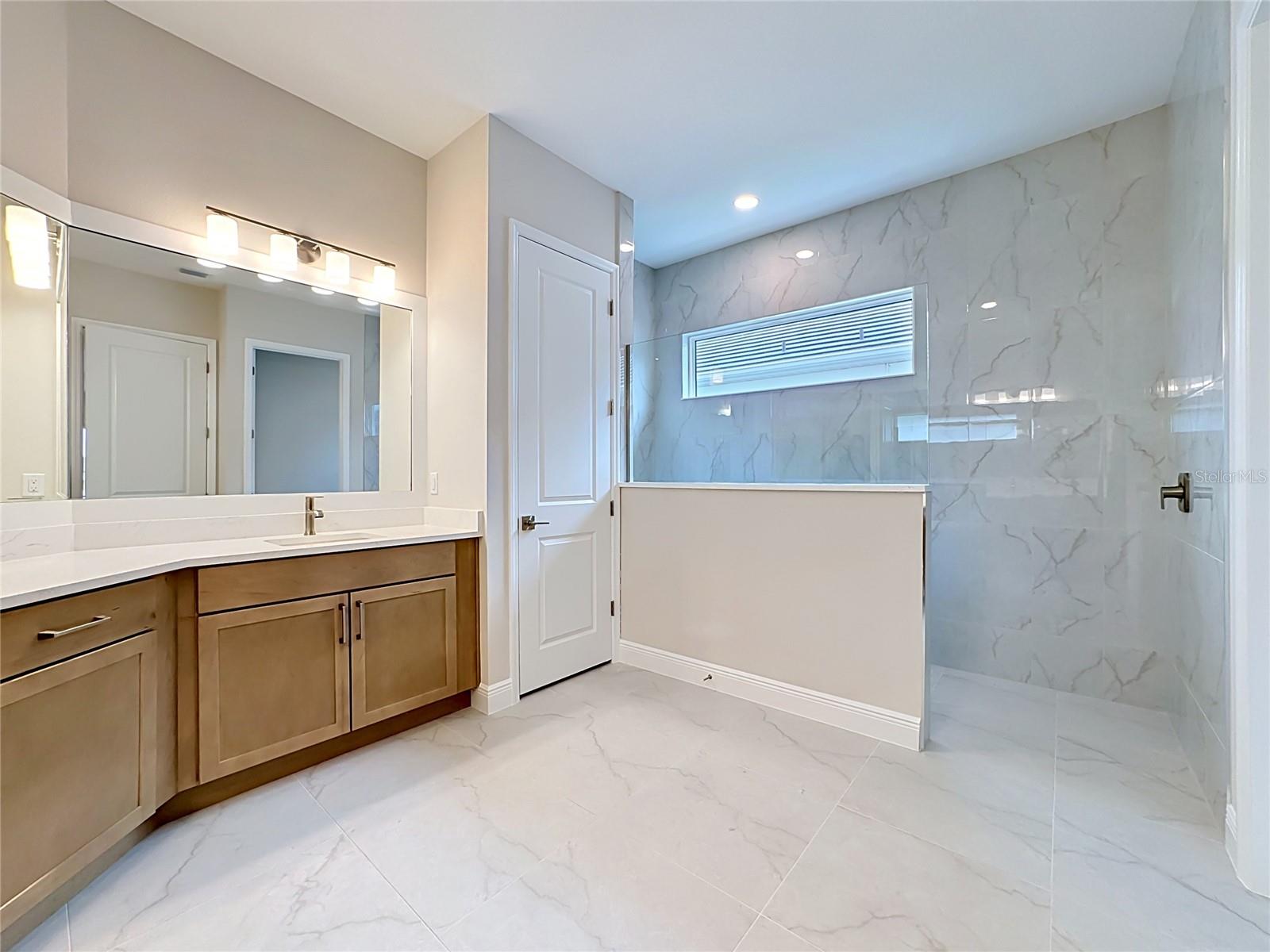 12418 Stonegate Trl Property Photo 27