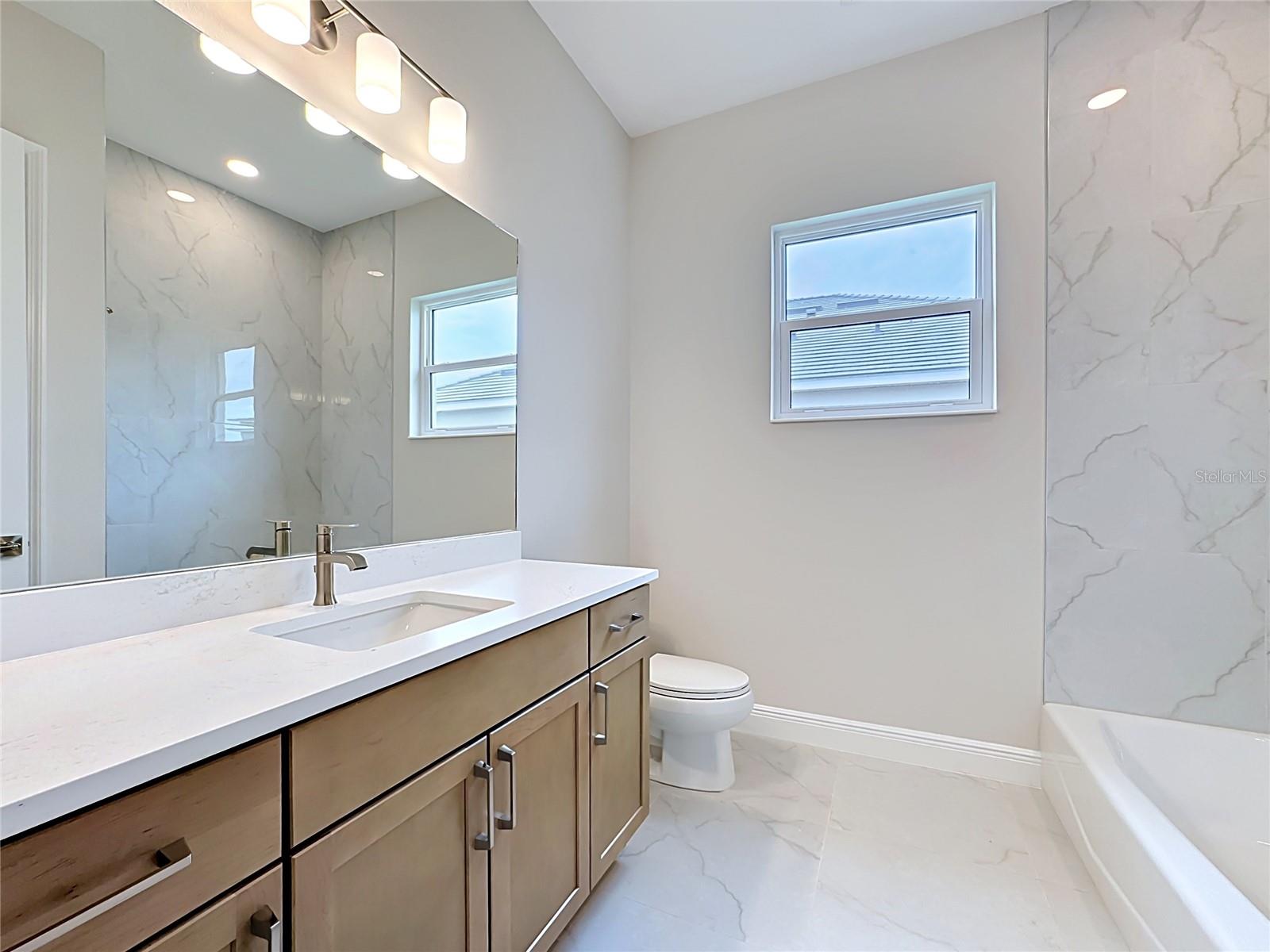 12418 Stonegate Trl Property Photo 33