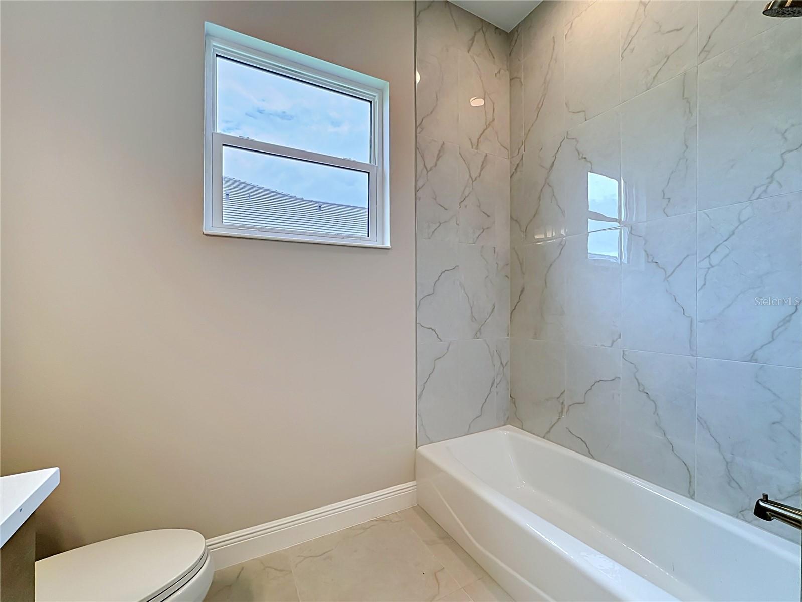 12418 Stonegate Trl Property Photo 34