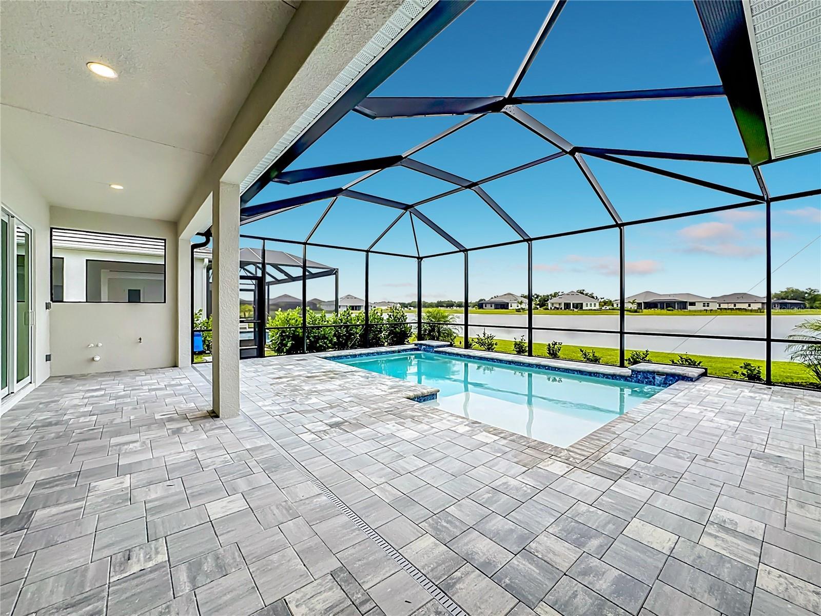 12418 Stonegate Trl Property Photo 48