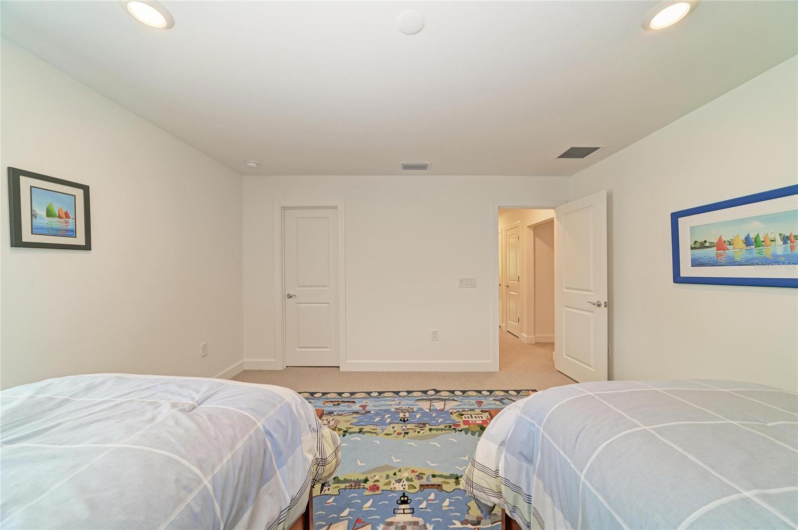 16341 Hidden Oak Loop Property Photo 34