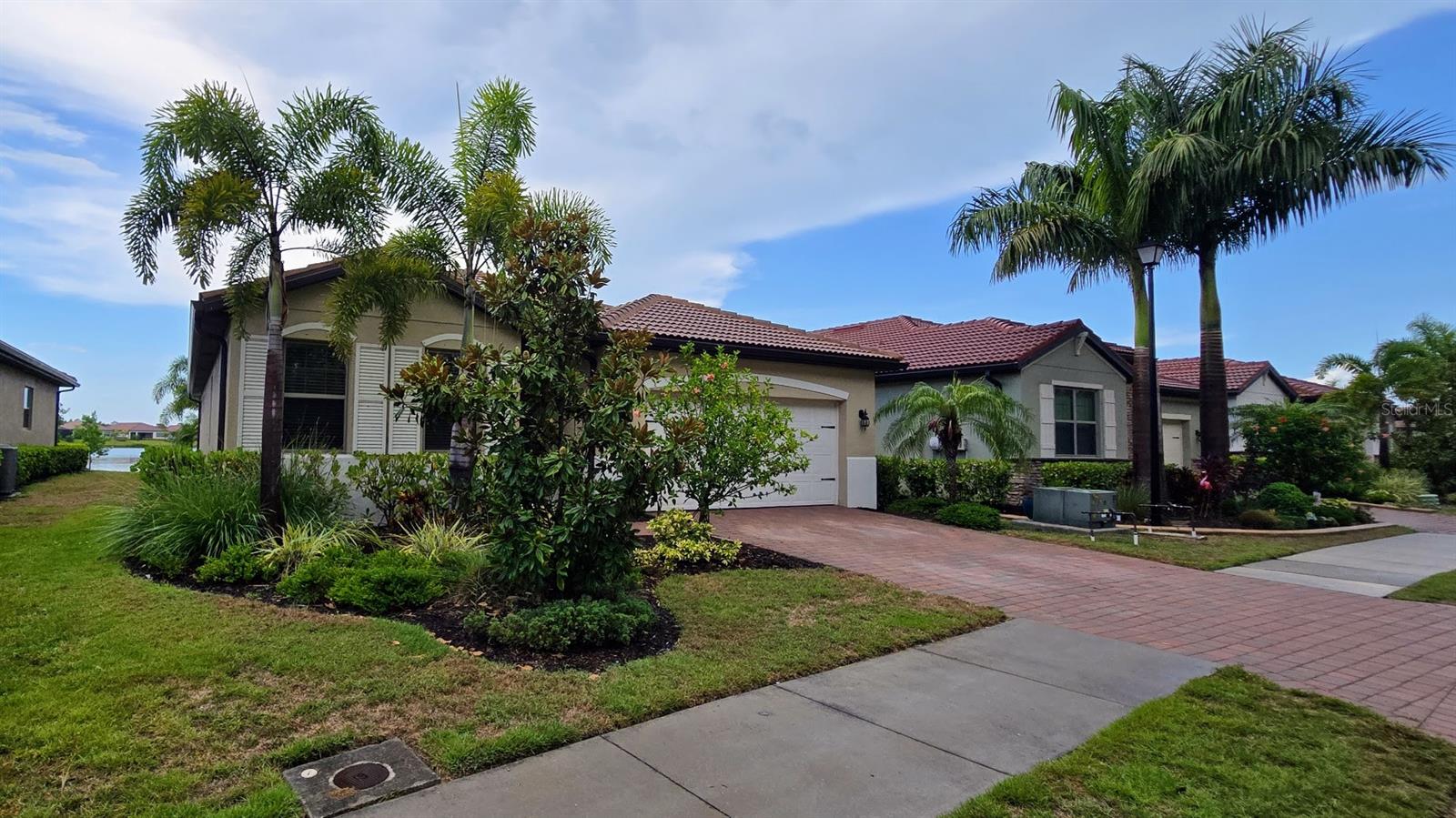 233 Vinadio Blvd Property Photo 1