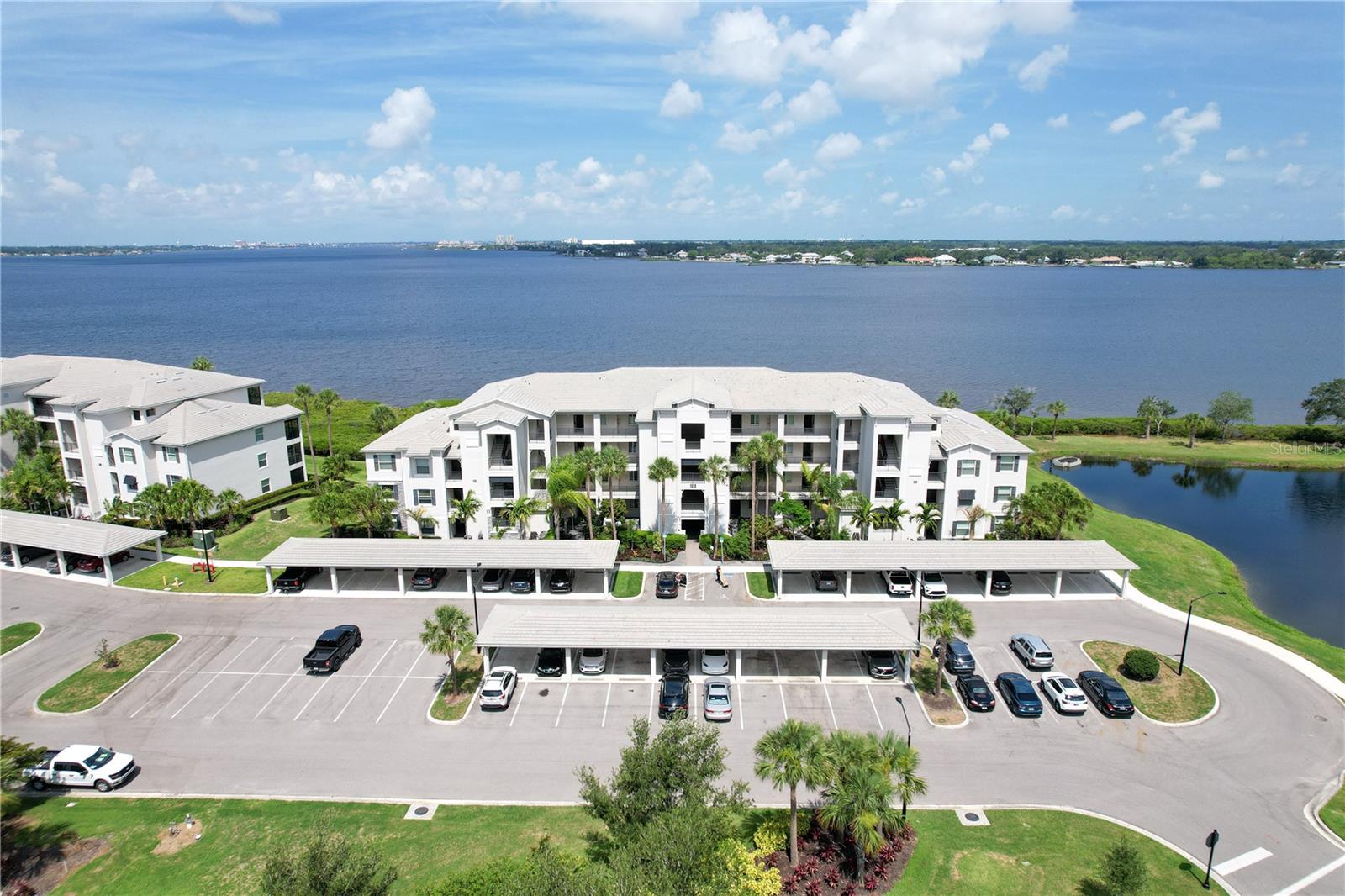 1030 Tidewater Shores Loop #104 Property Photo 3