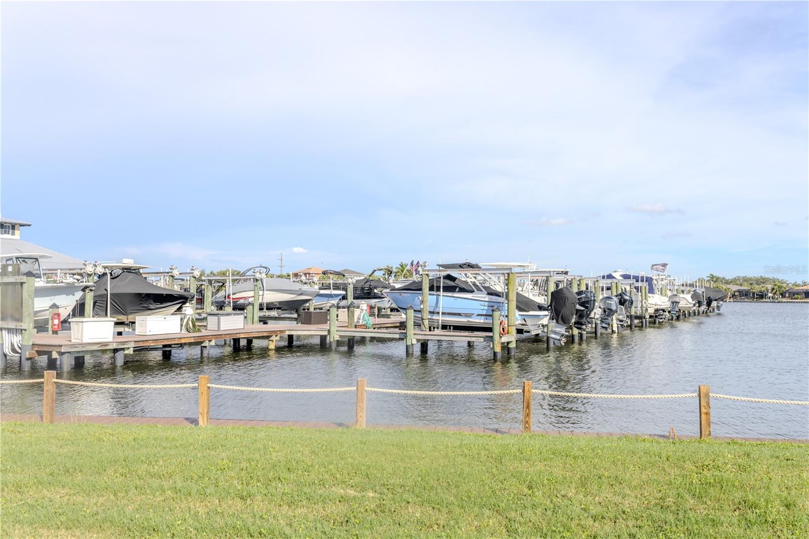 1030 Tidewater Shores Loop #104 Property Photo 45