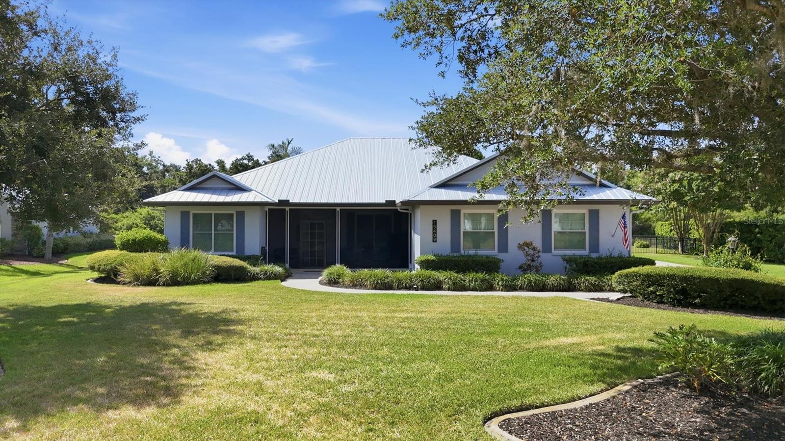 15409 29th Ln E Property Photo 4
