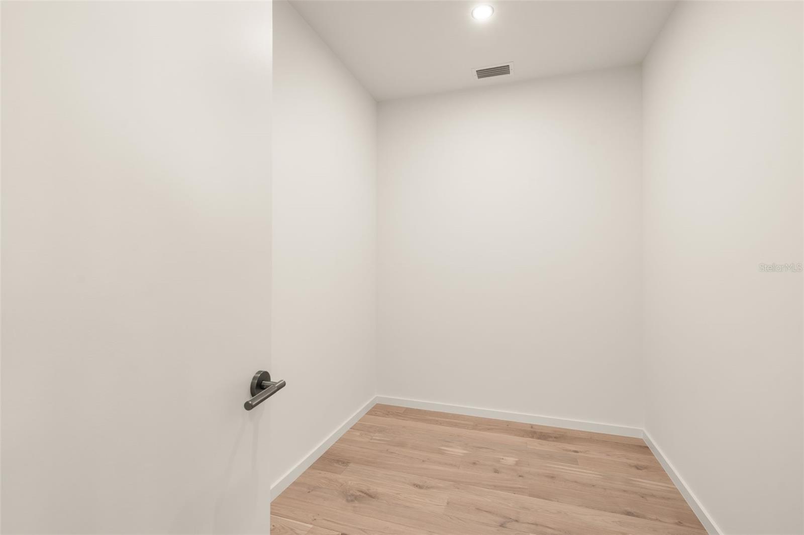 1680 Cherry Ln Property Photo 56