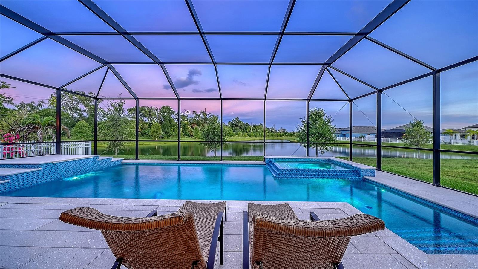 8234 Tea Olive Ter Property Photo 4