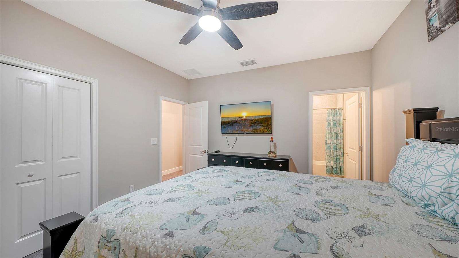 8234 Tea Olive Ter Property Photo 37