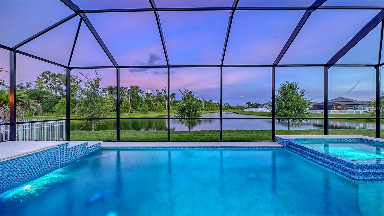 8234 Tea Olive Ter Property Photo 43