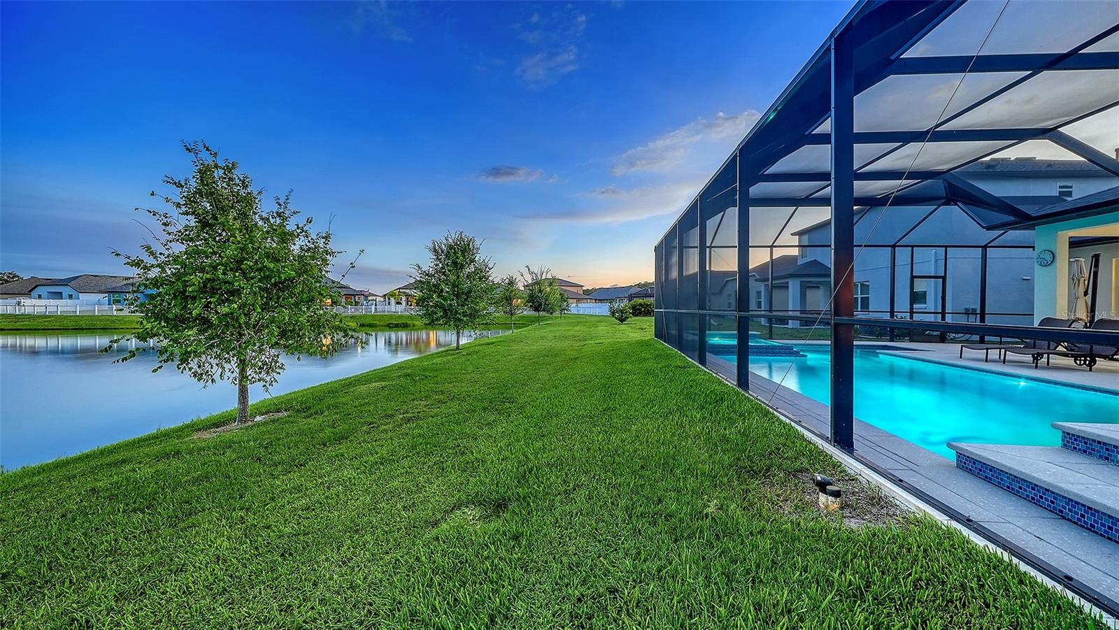 8234 Tea Olive Ter Property Photo 44