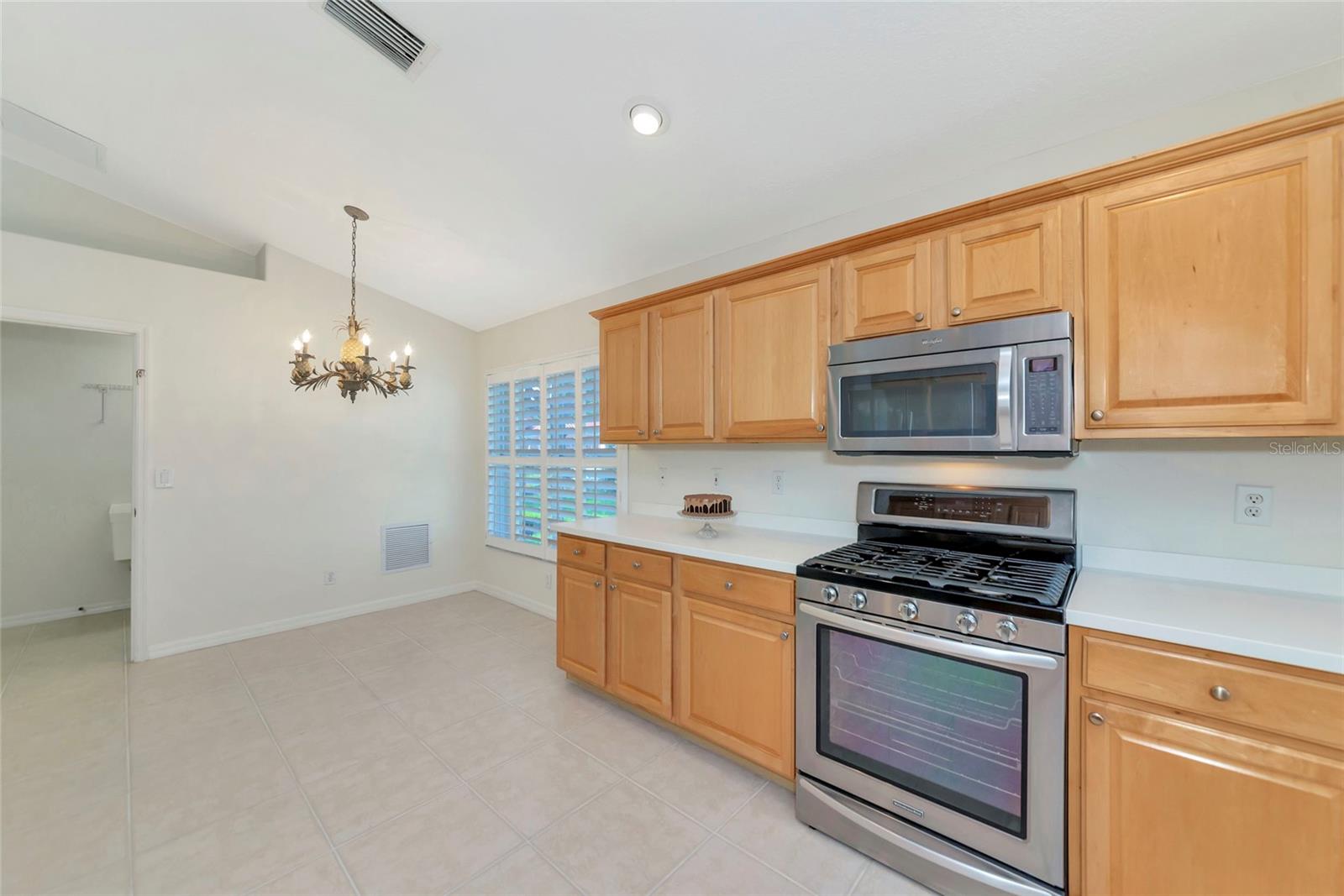 5133 Flagstone Dr Property Photo 10