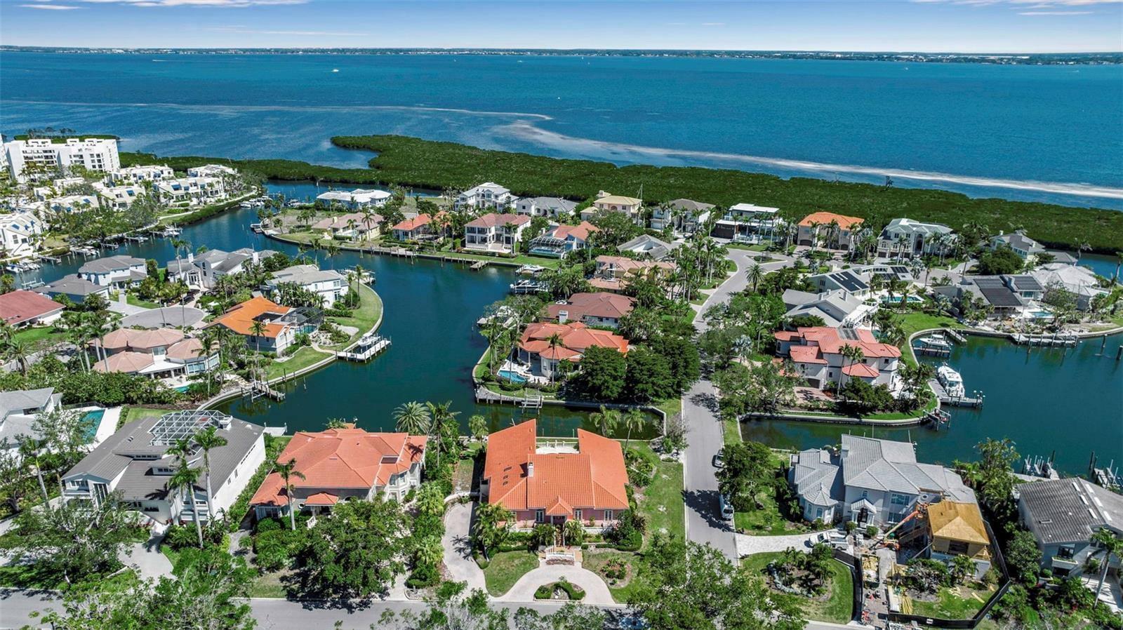 1600 Harbor Sound Dr Property Photo 3