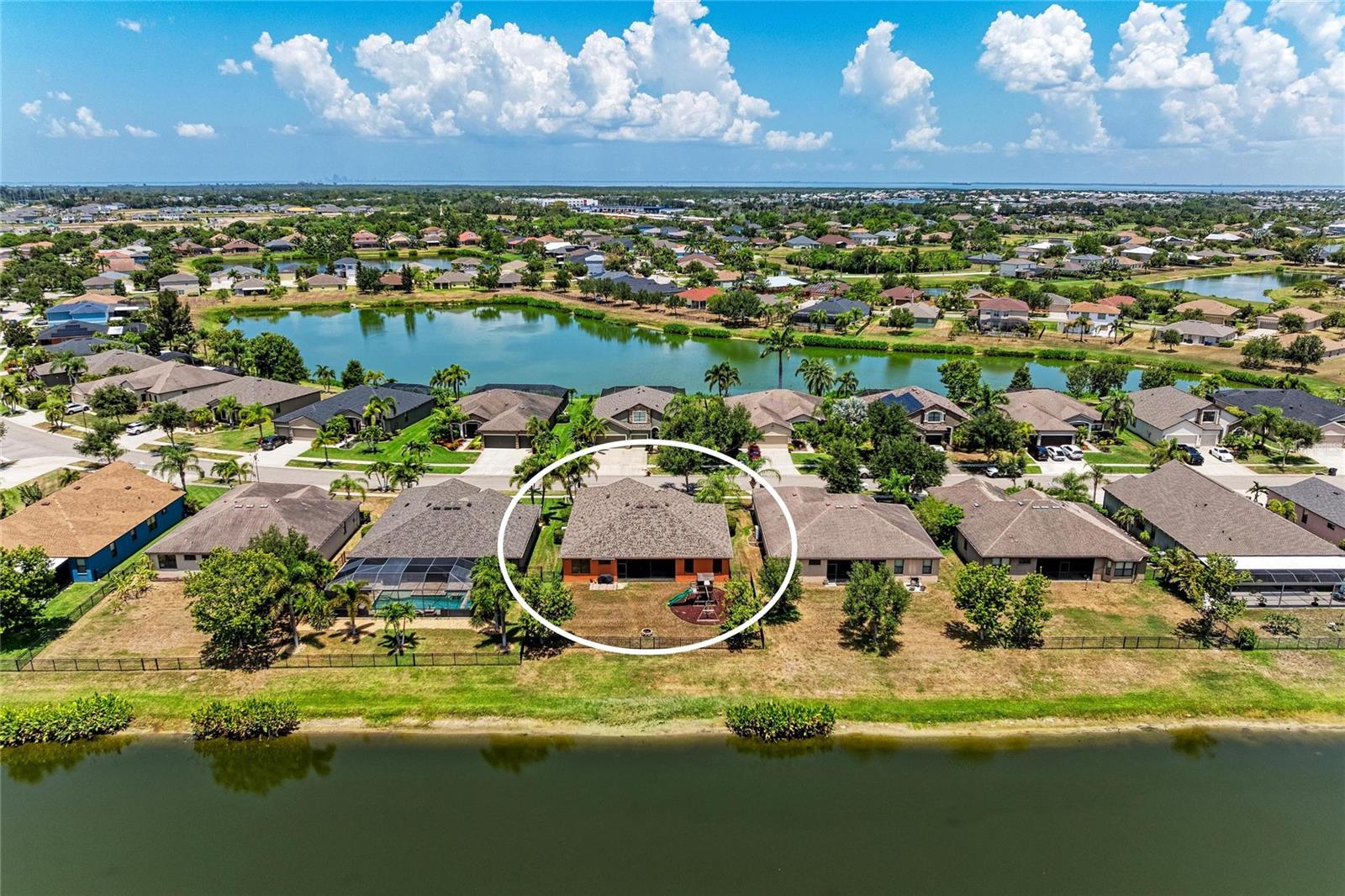 316 Star Shell Dr Property Photo 1
