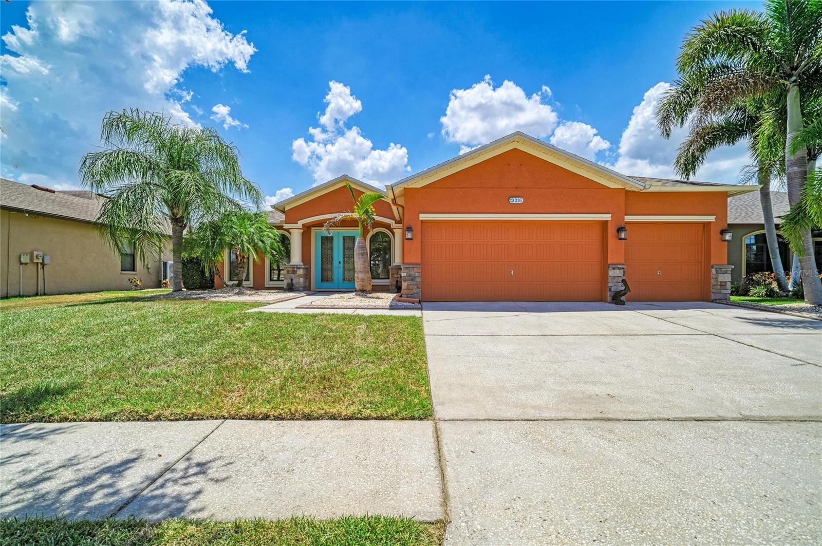 316 Star Shell Dr Property Photo 4