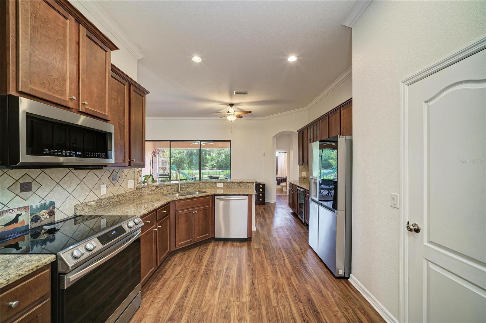 316 Star Shell Dr Property Photo 24