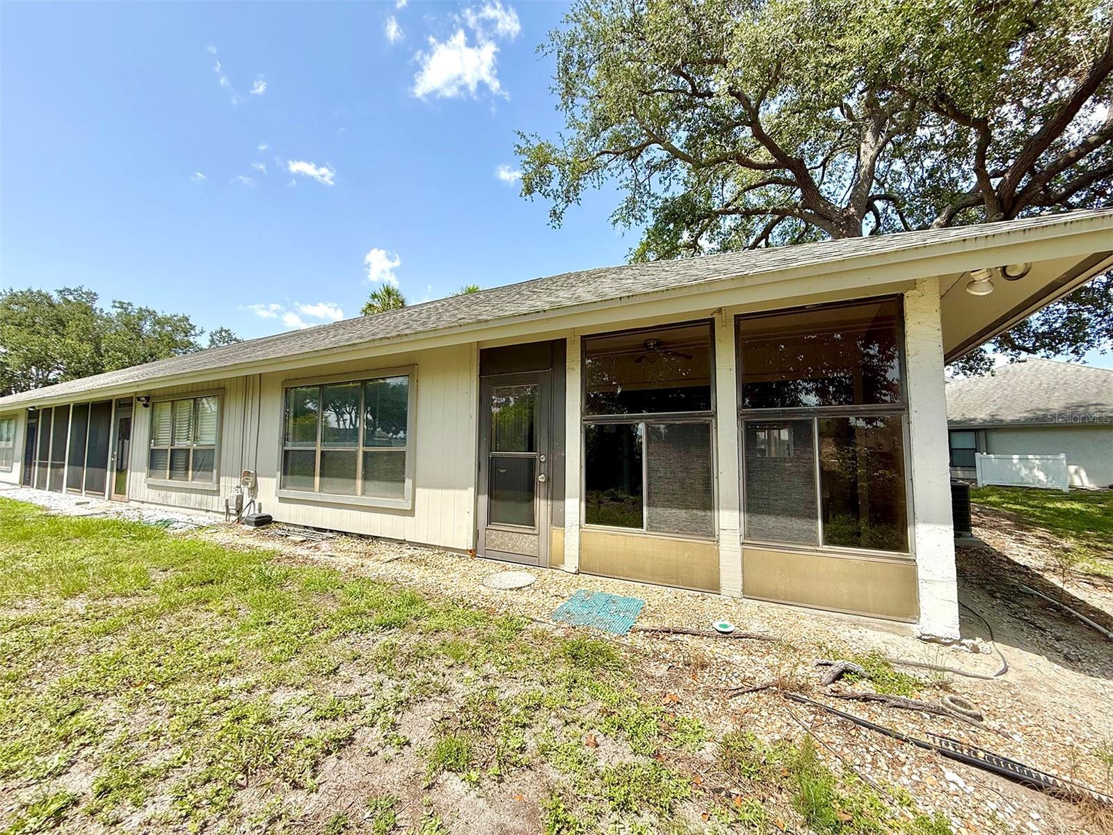 942 N Beneva Rd #v28 Property Photo 28