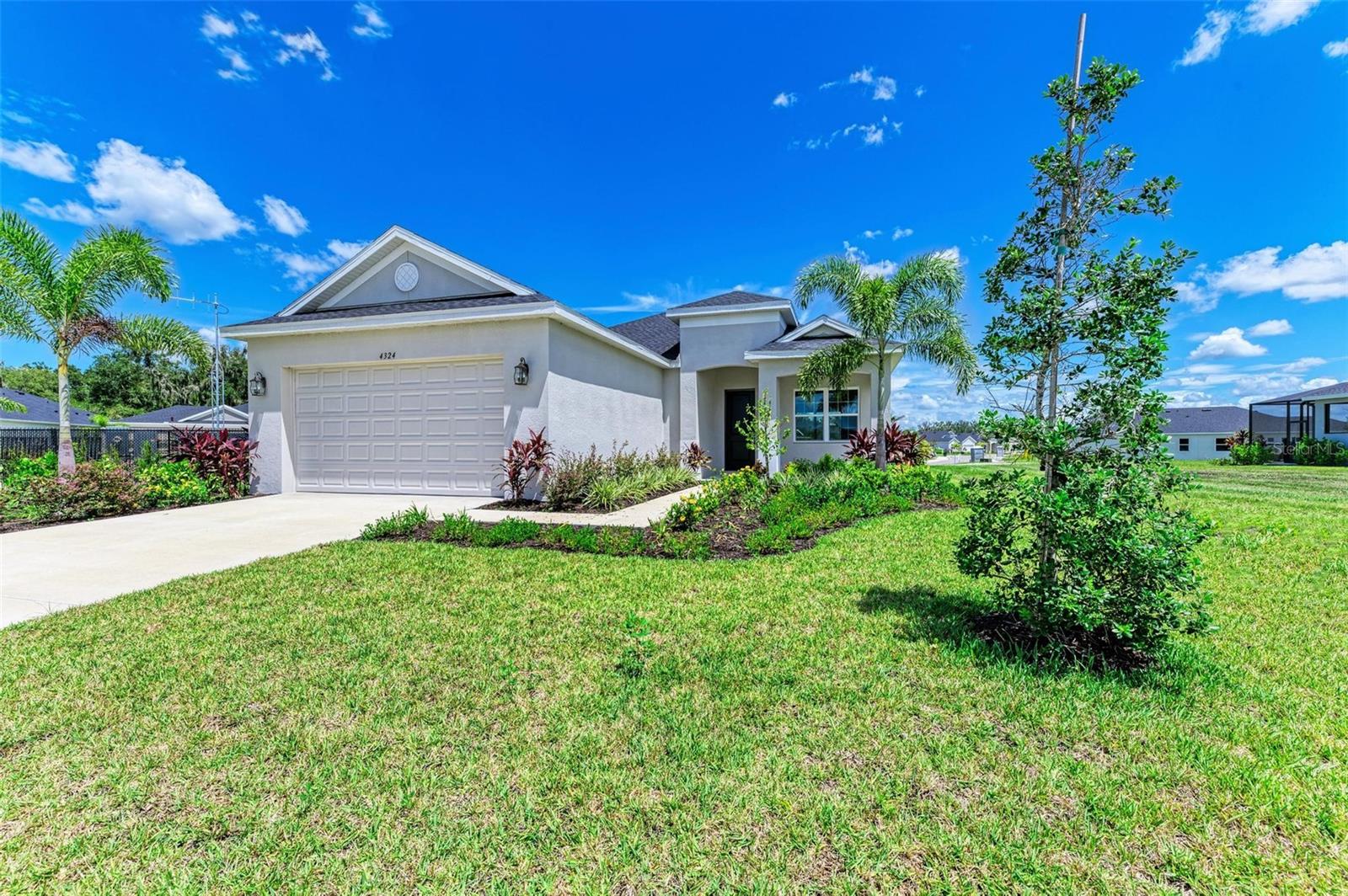 4324 SEA MARSH PL Property Photo 1