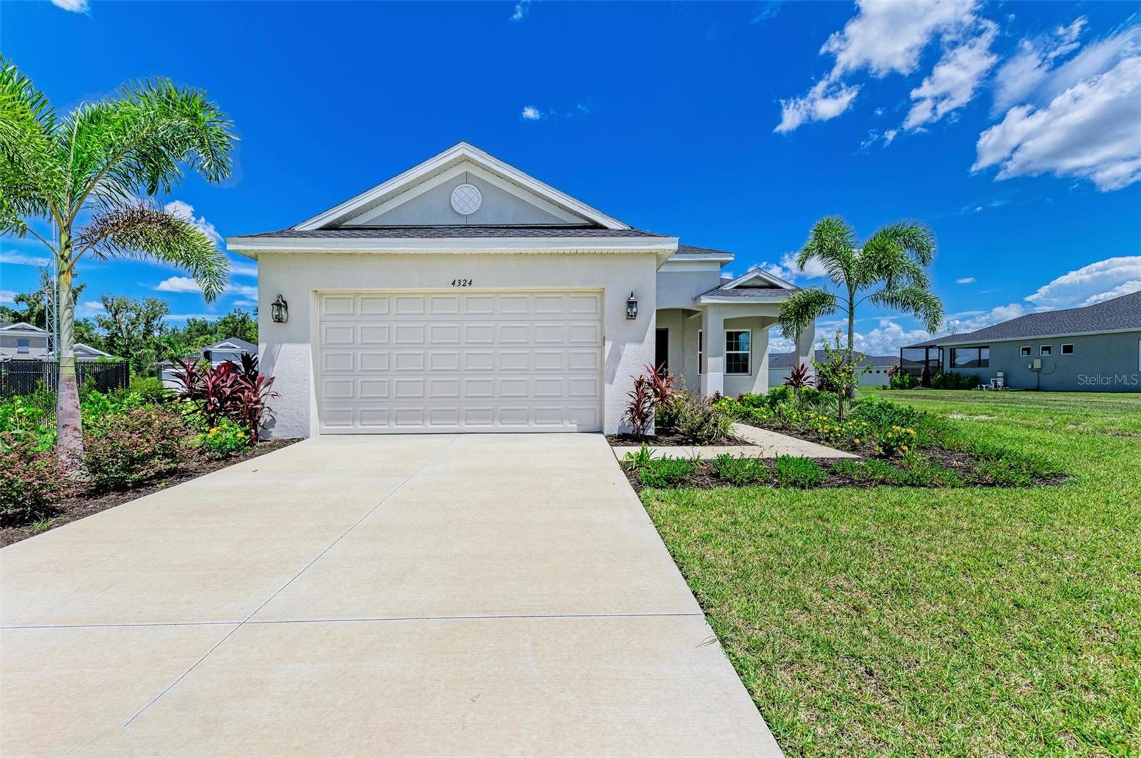 4324 Sea Marsh Pl Property Photo 3