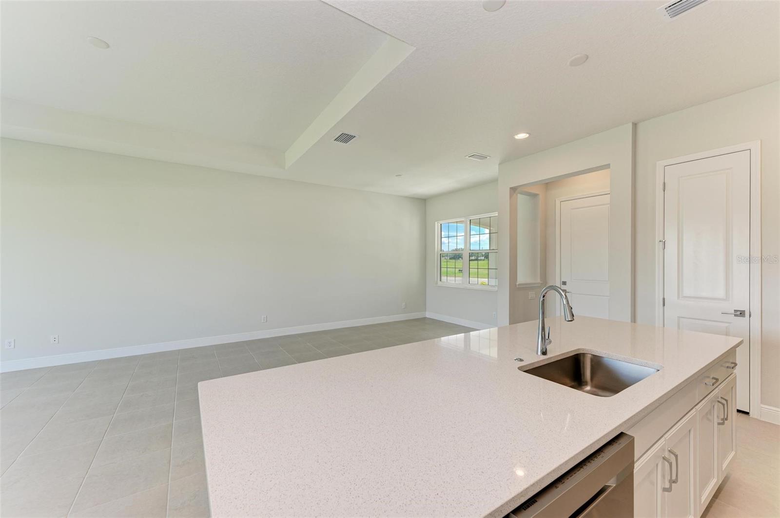 4324 Sea Marsh Pl Property Photo 13