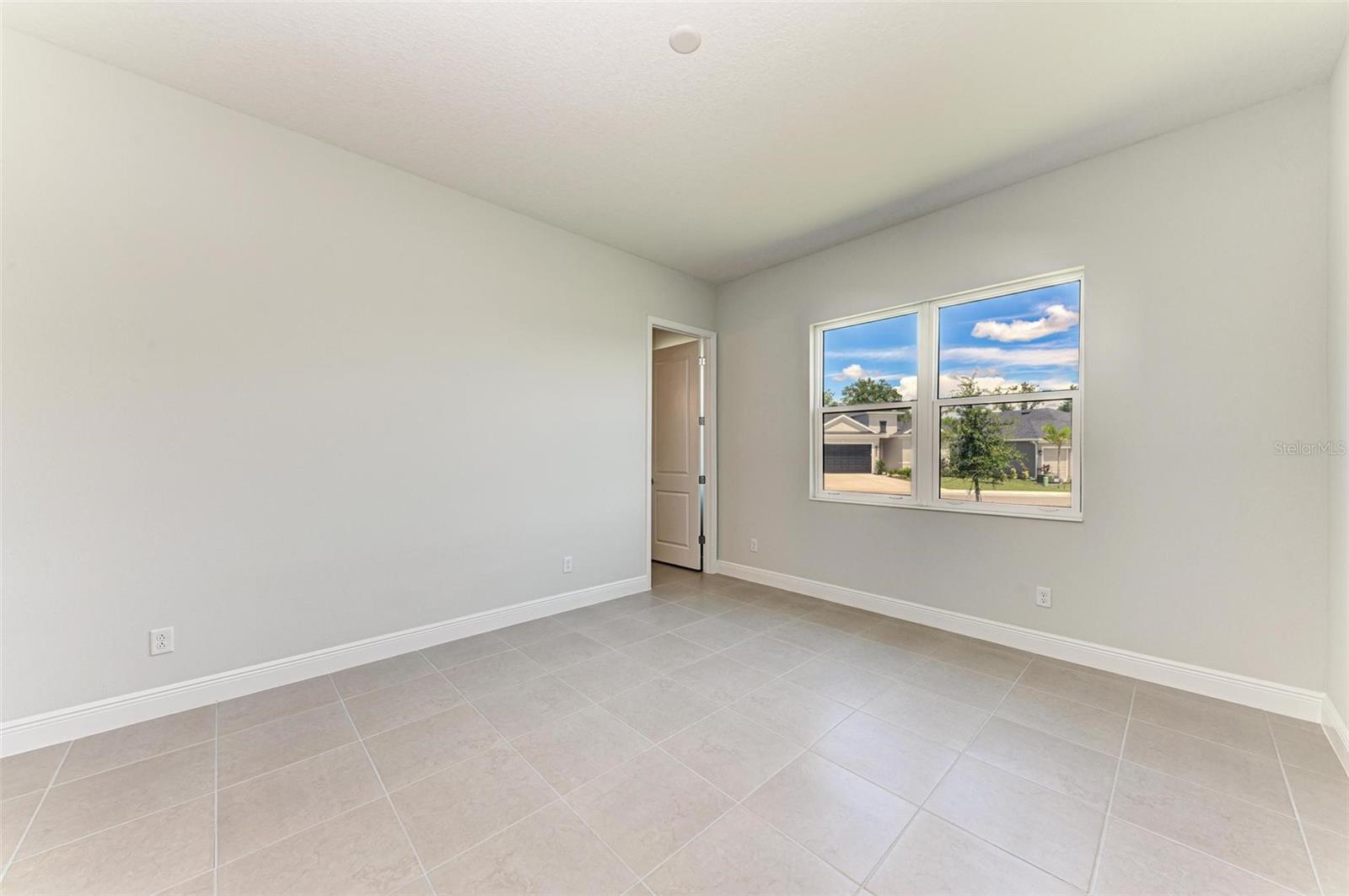 4324 Sea Marsh Pl Property Photo 14