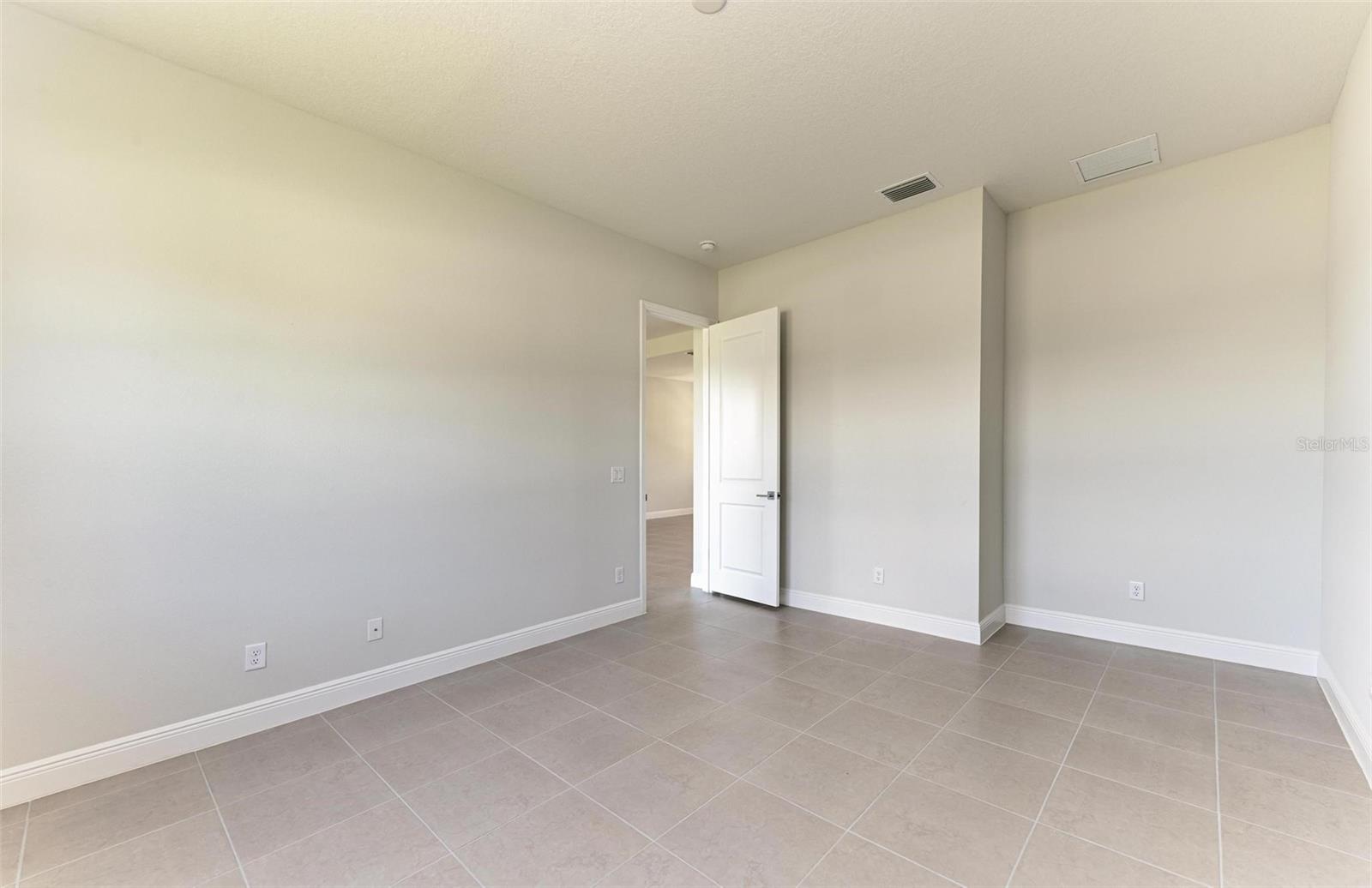 4324 Sea Marsh Pl Property Photo 16