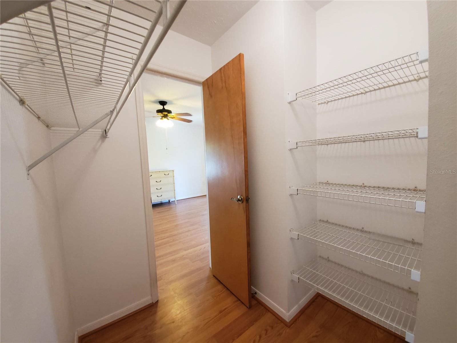 88 Temple Rd Property Photo 16