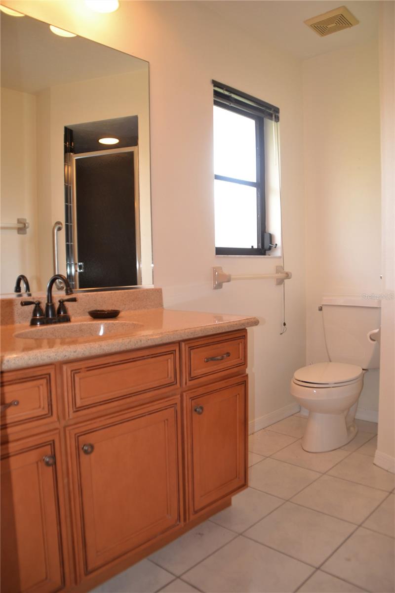88 Temple Rd Property Photo 20