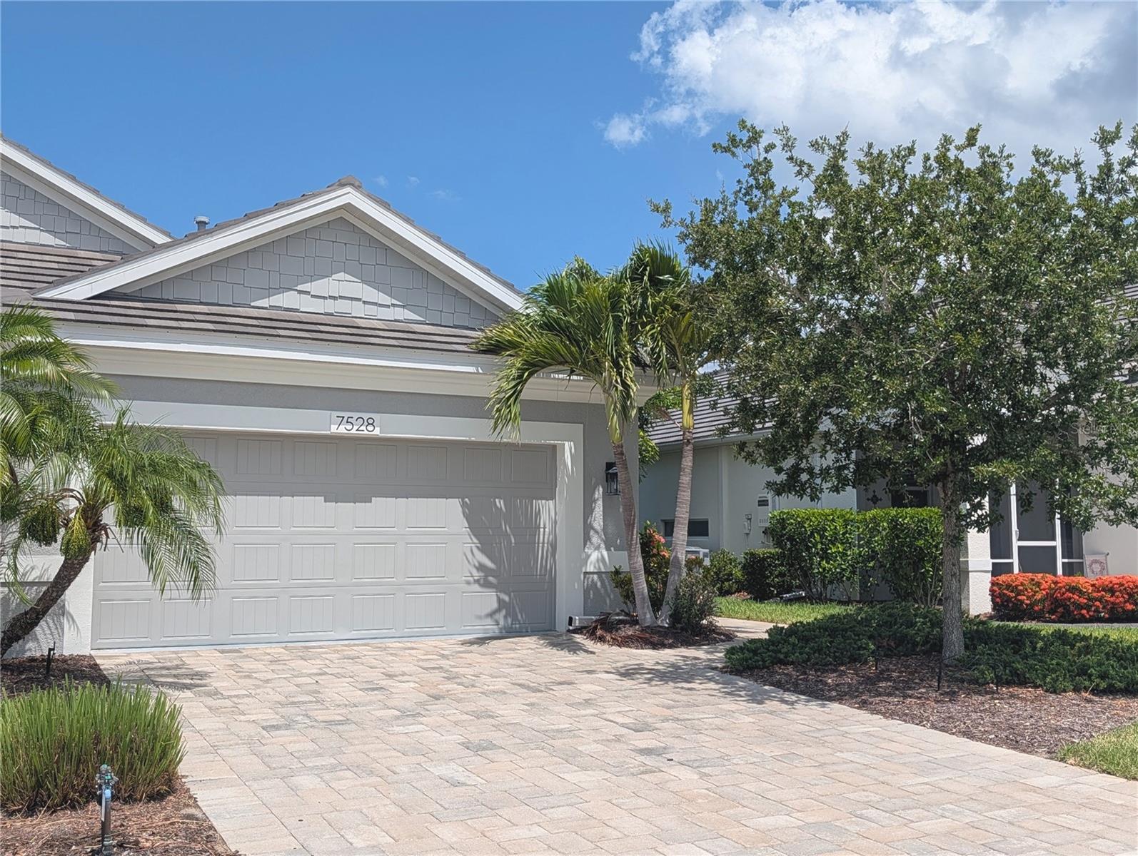 7528 ALUMNI TRL Property Photo 1