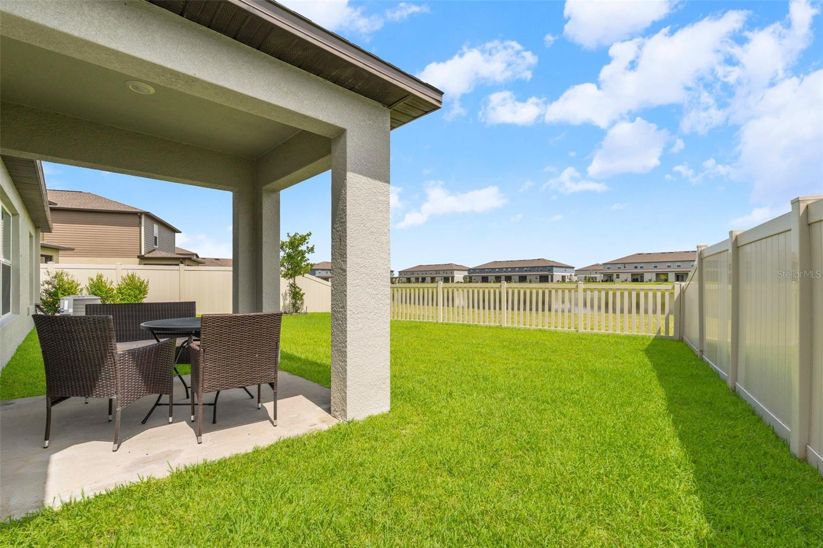 13608 Sunset Sapphire Ct Property Photo 6