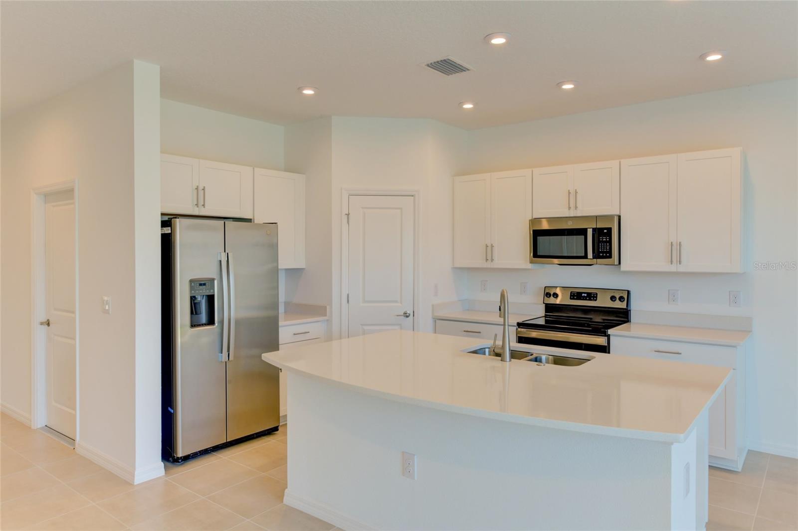 5744 Haven Terrace Ter Property Photo 8