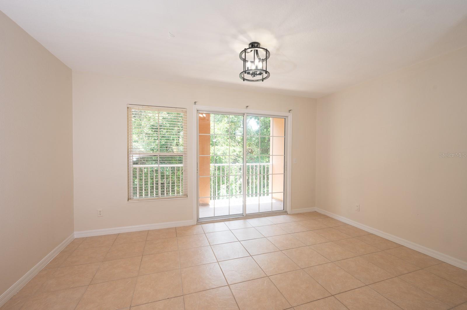 8860 White Sage Loop Property Photo 8