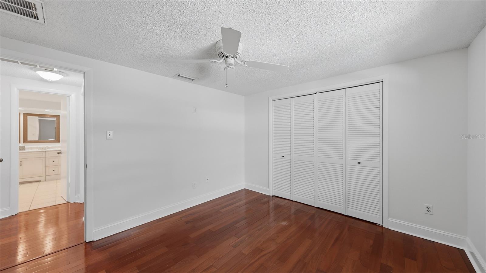 2220 Doud St Property Photo 23