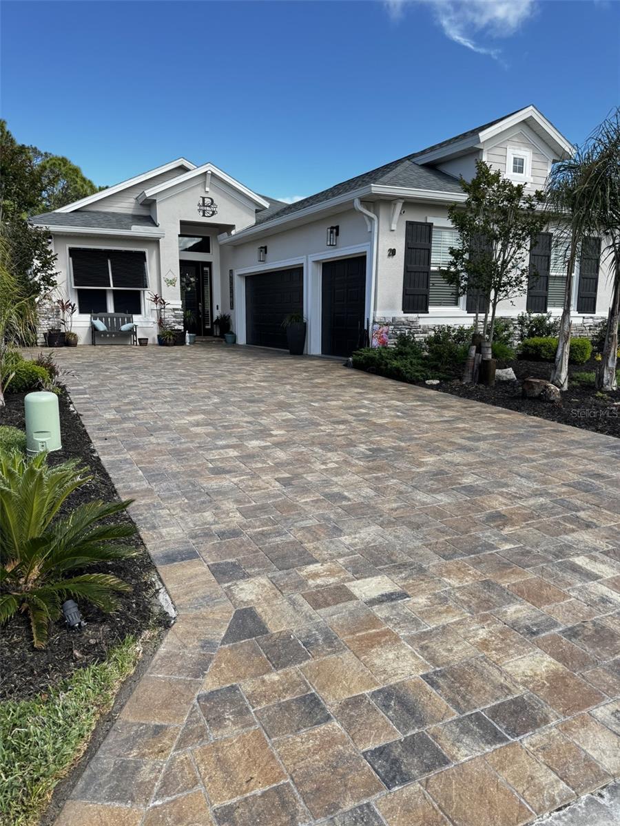 20 Spring St Property Photo 1