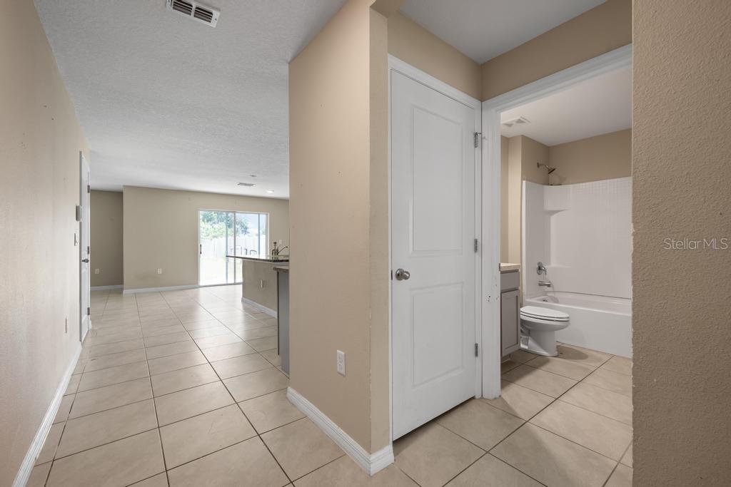 5280 Fiddle Fig Ave Property Photo 5