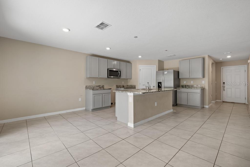 5280 Fiddle Fig Ave Property Photo 9