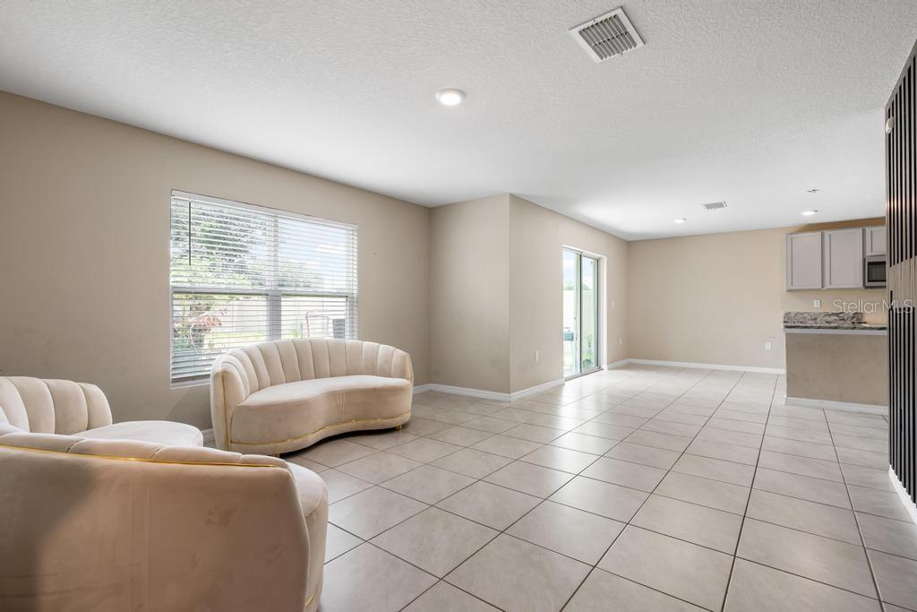 5280 Fiddle Fig Ave Property Photo 16