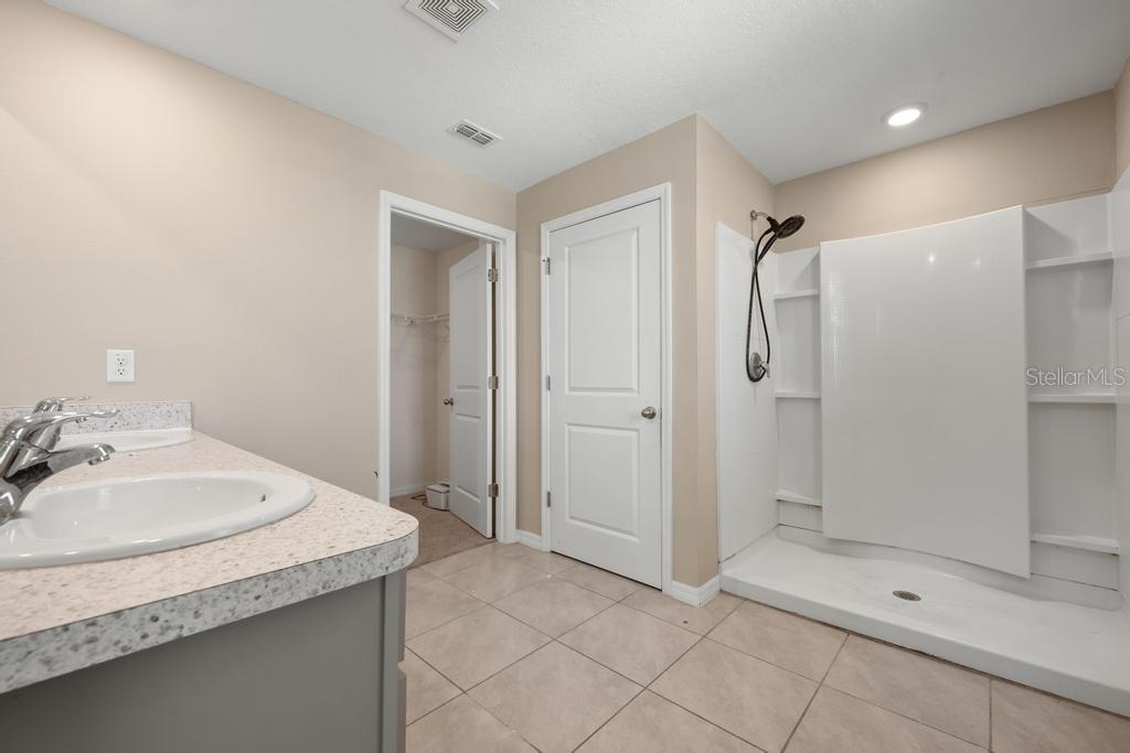 5280 Fiddle Fig Ave Property Photo 27