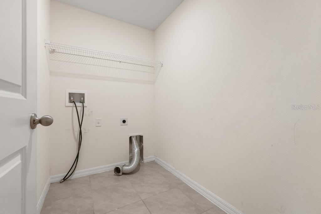 5280 Fiddle Fig Ave Property Photo 34