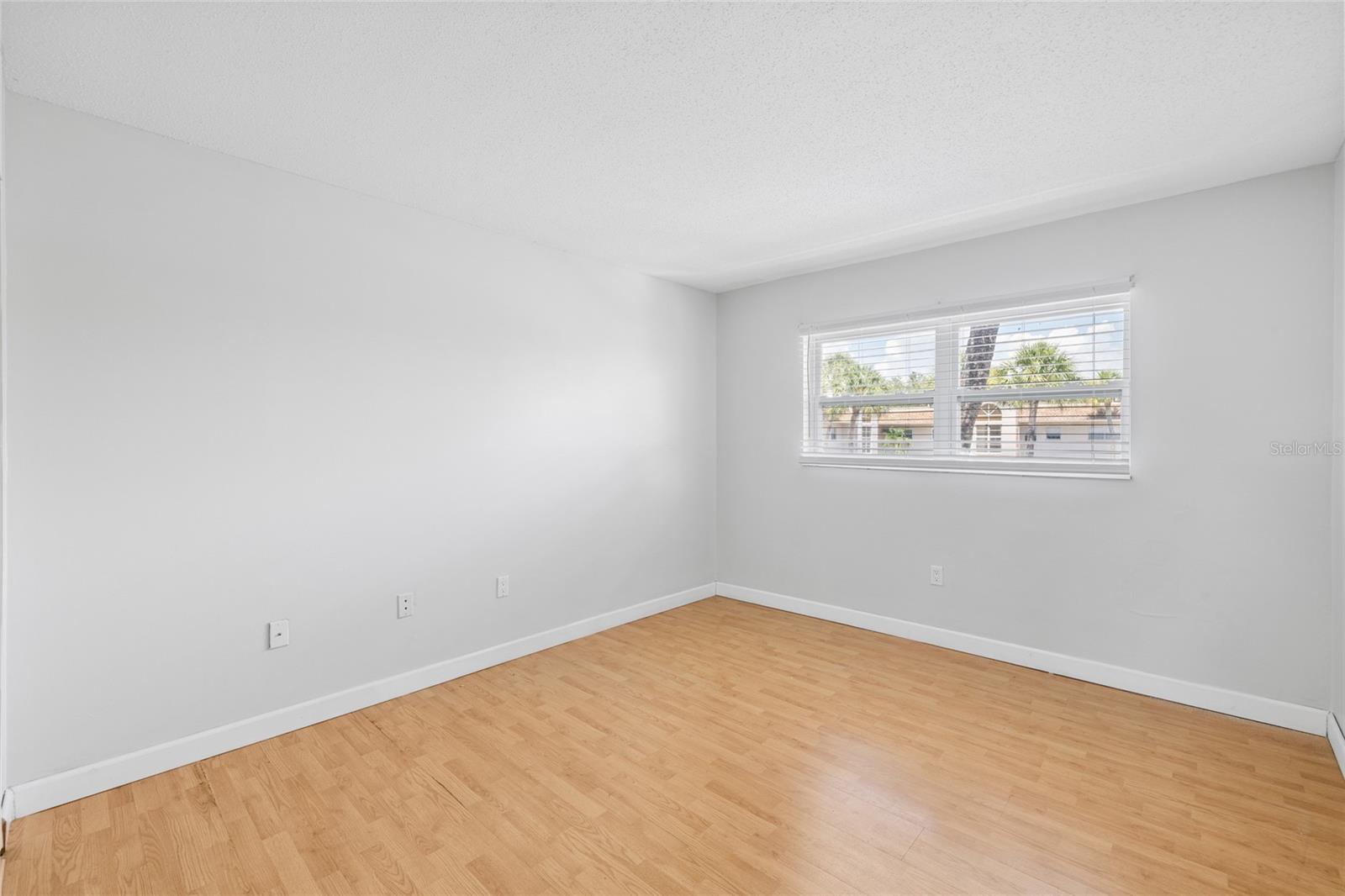 2727 75th St W #8a13 Property Photo 9