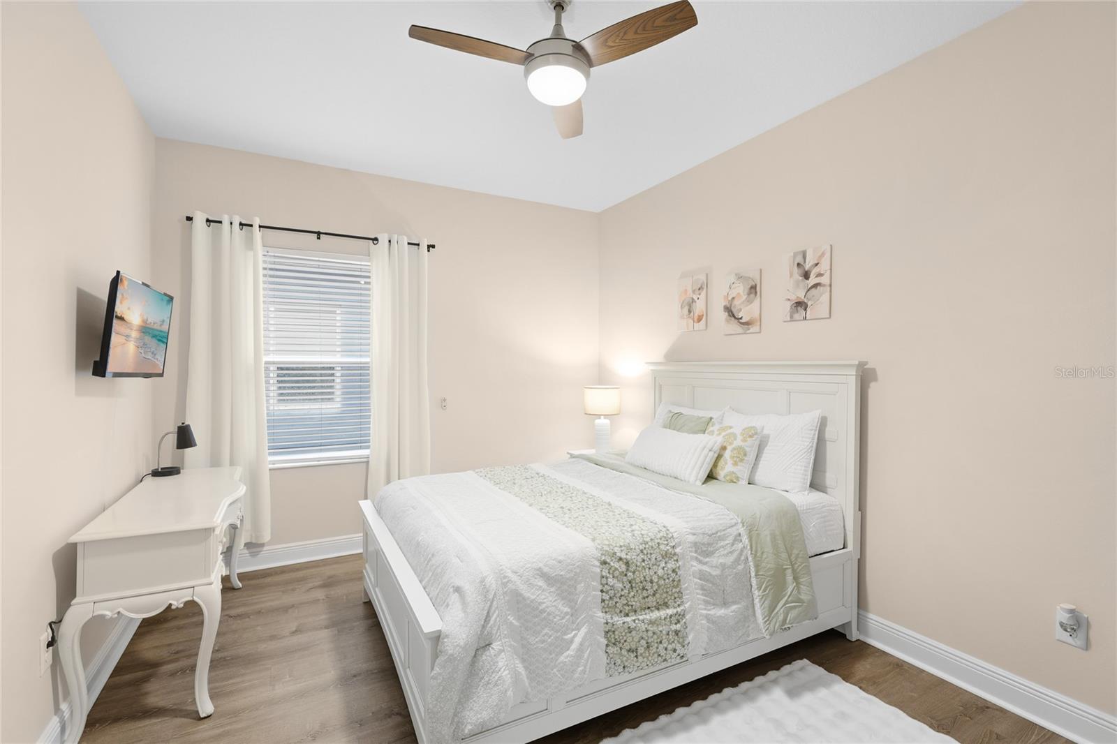 10601 Falling Leaf Ct Property Photo 19
