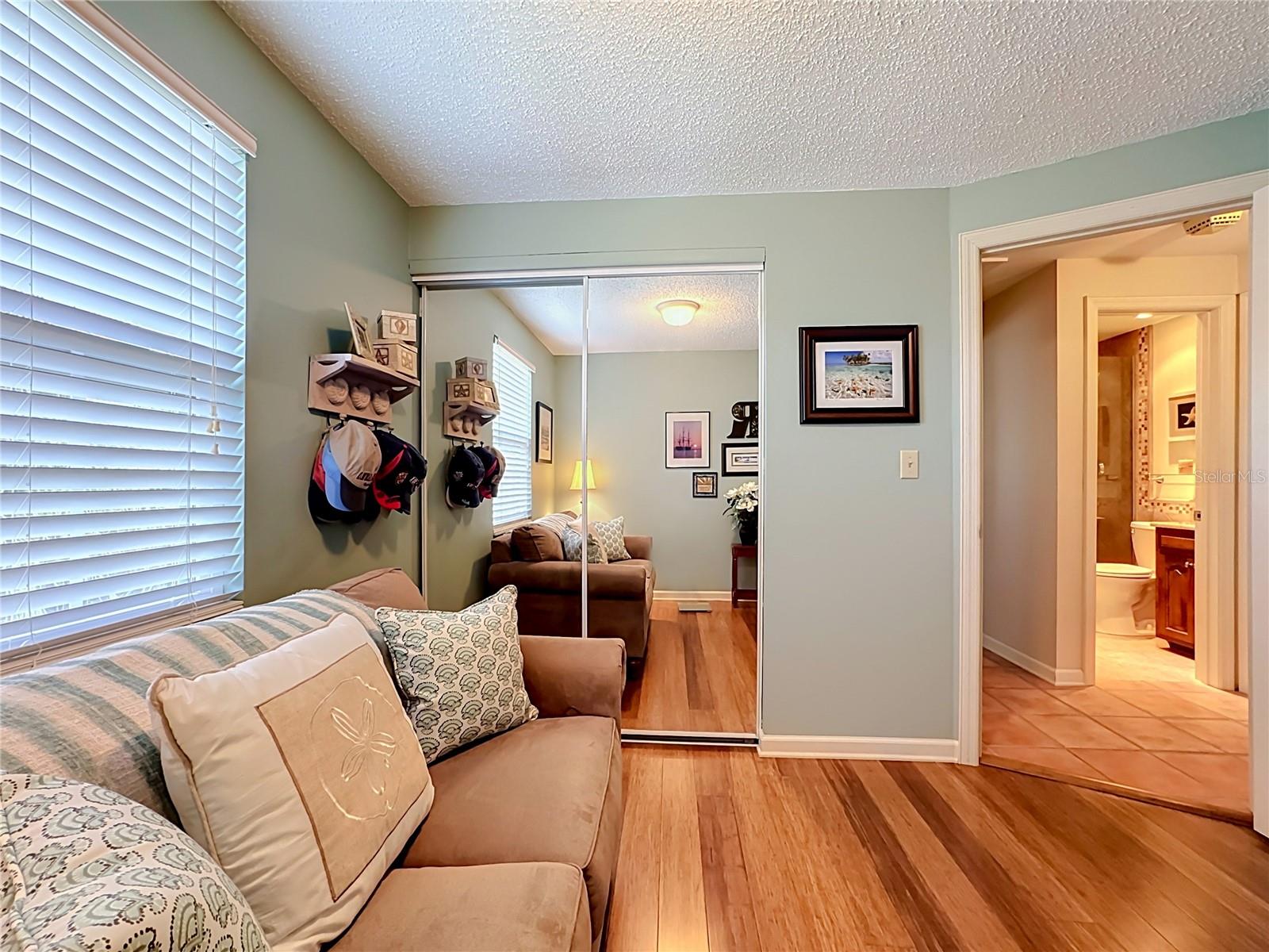 202 Peacock Ln #a Property Photo 21