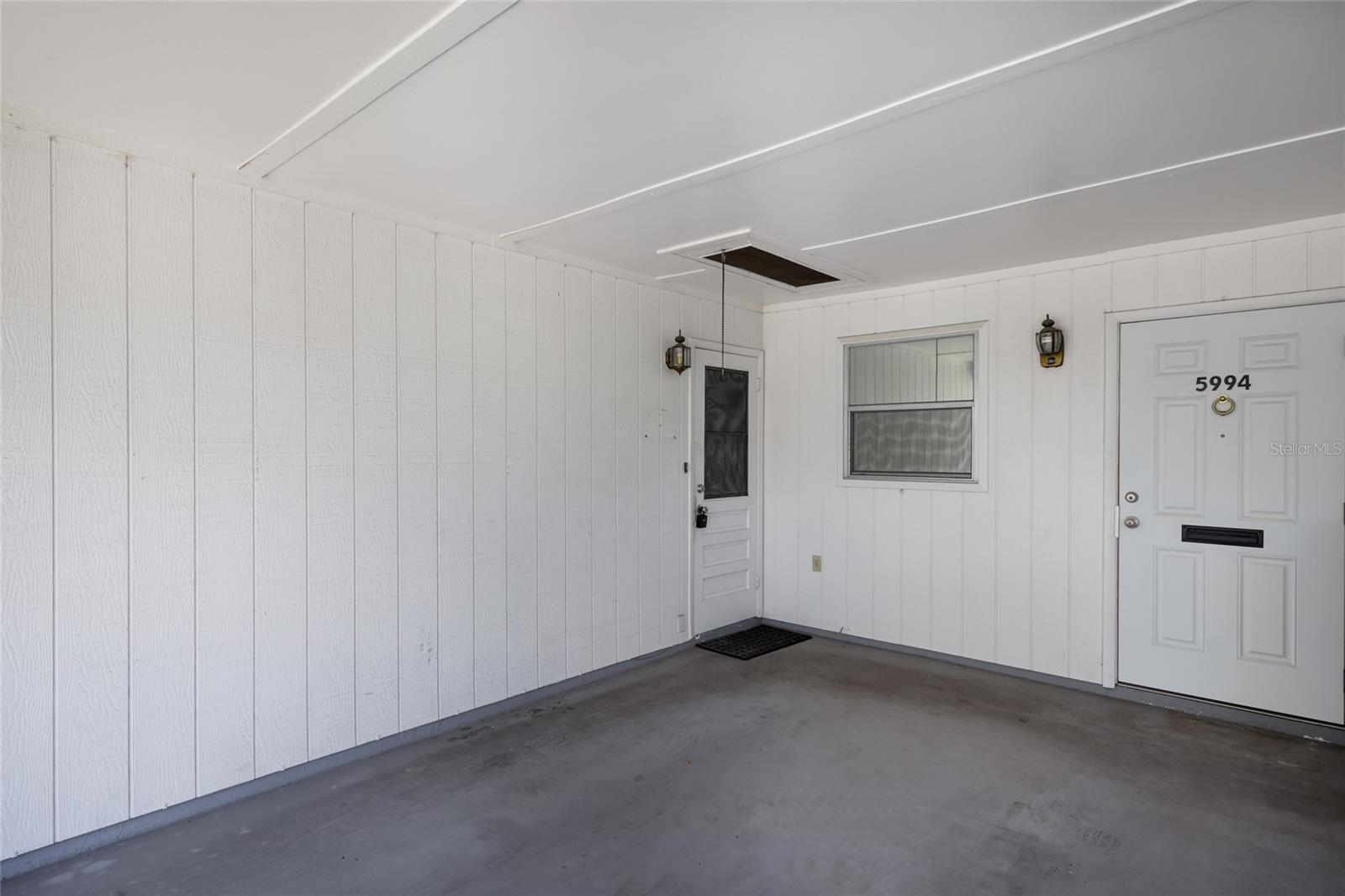 5994 Hibiscus Dr Property Photo 3