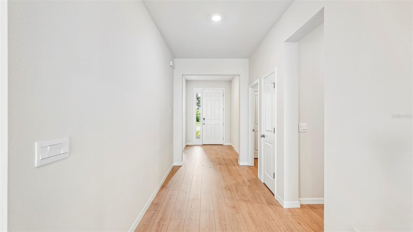 10734 Rabbit Grove Trl Property Photo 3