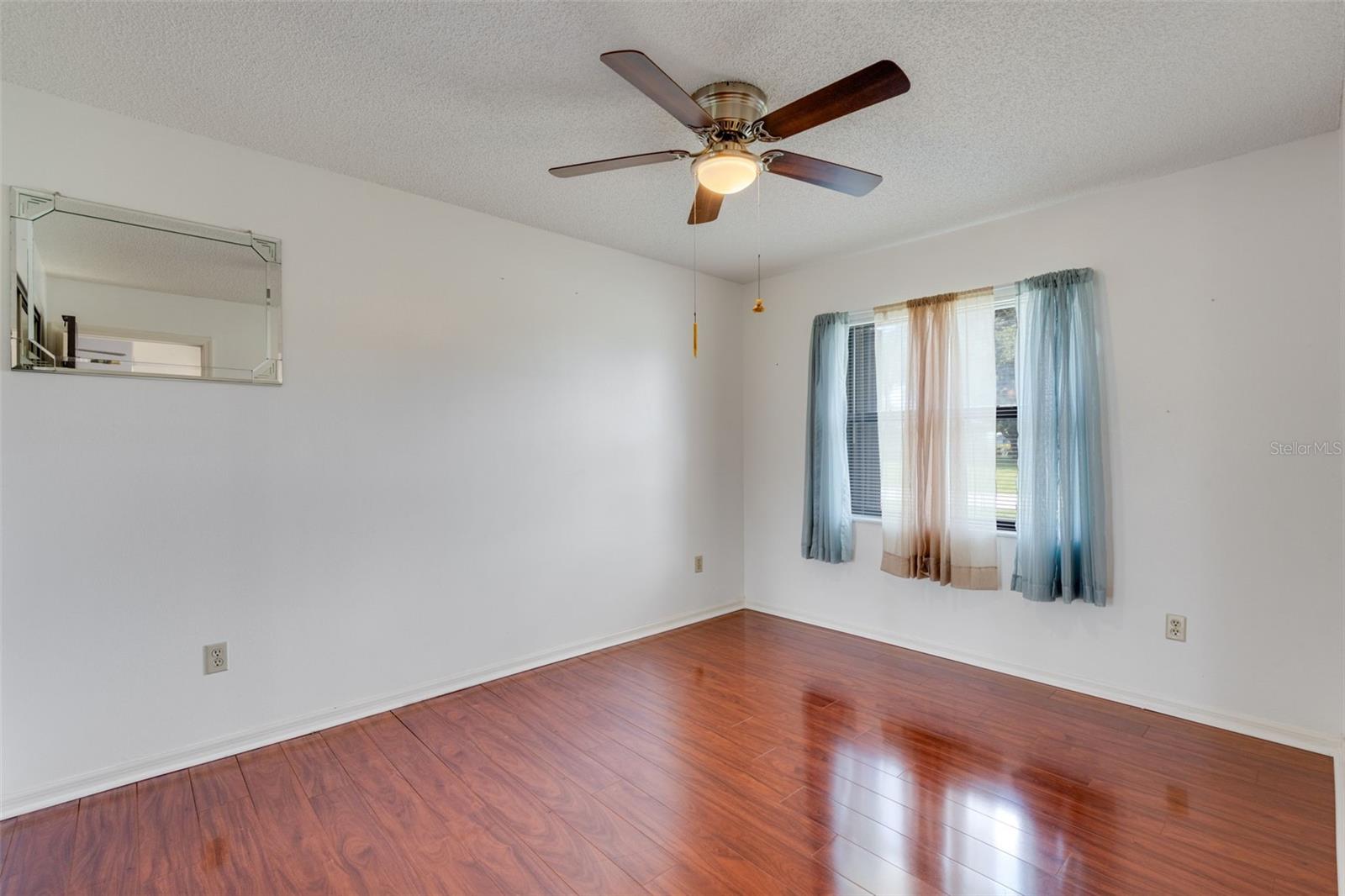 7300 Beardsley St Property Photo 15