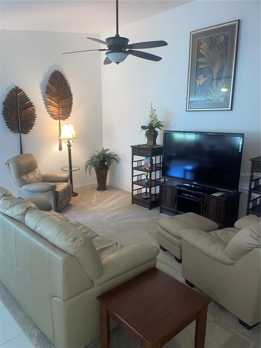 5506 Modena Pl Property Photo 5