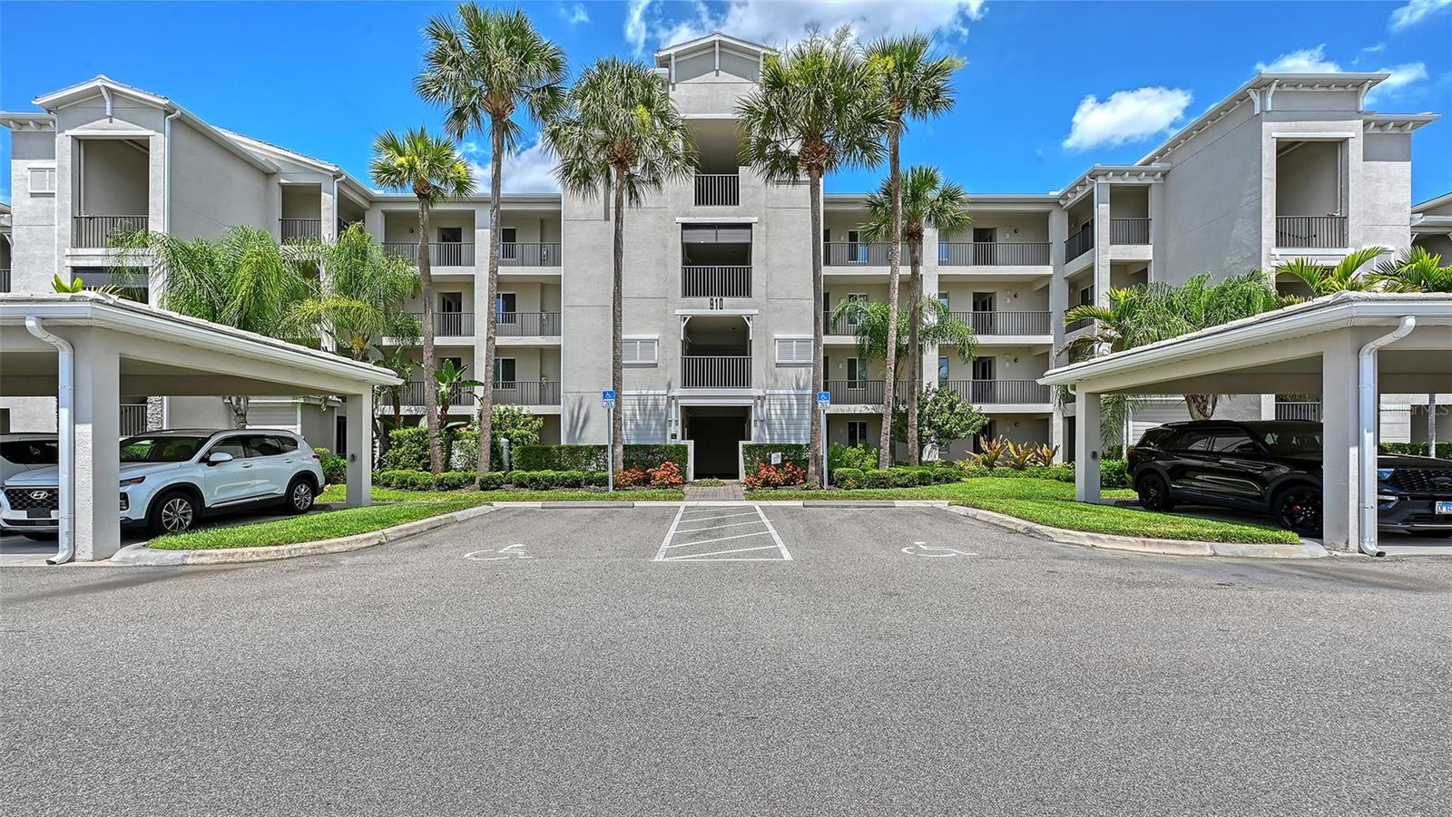 910 Tidewater Shores Loop #103 Property Photo 6