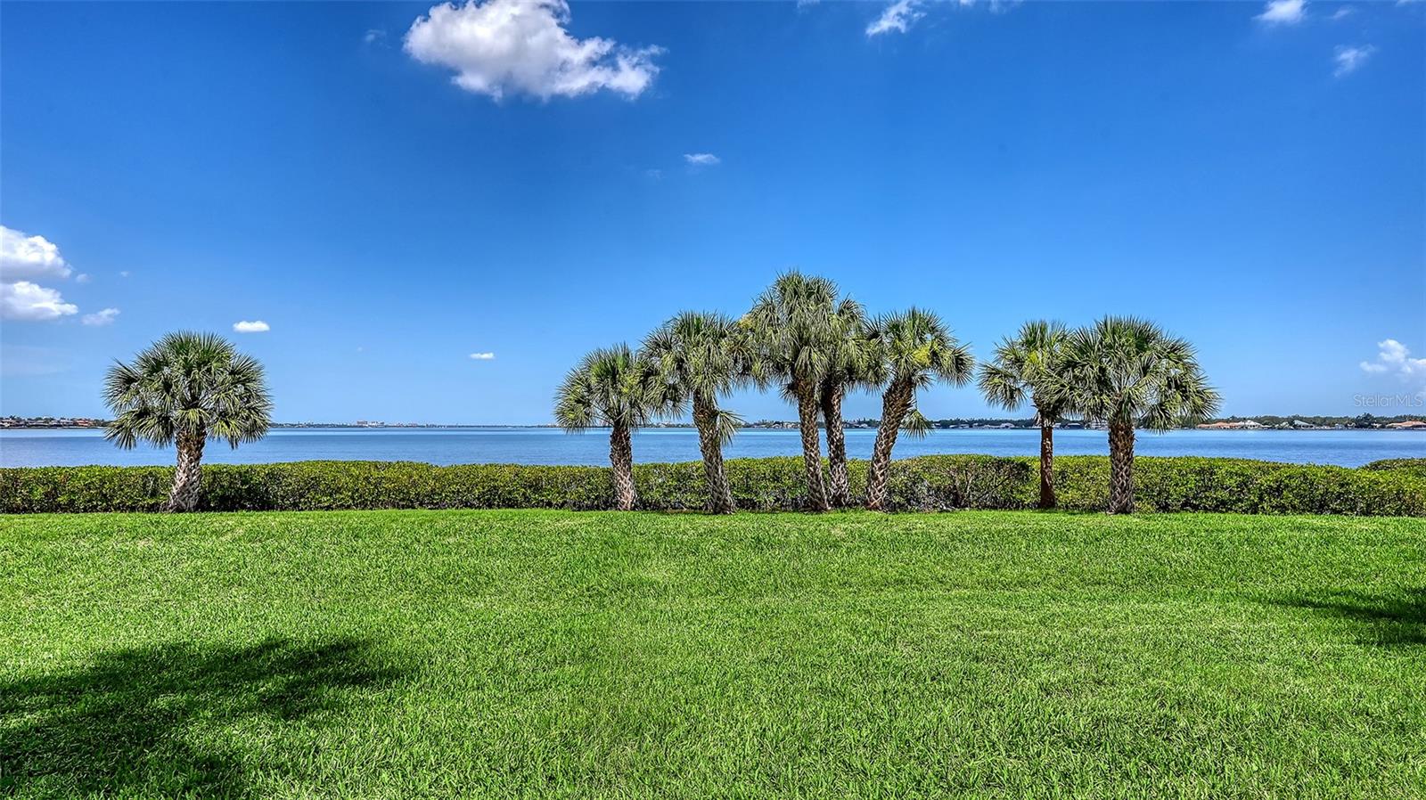 910 Tidewater Shores Loop #103 Property Photo 26