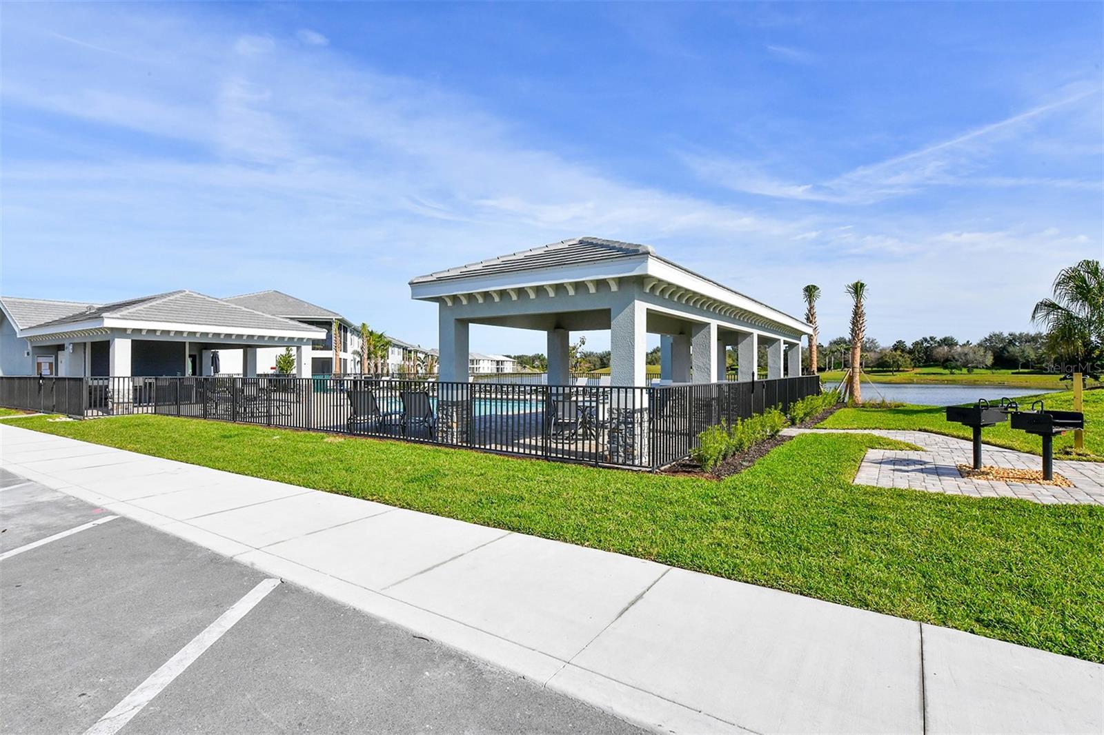 910 Tidewater Shores Loop #103 Property Photo 32