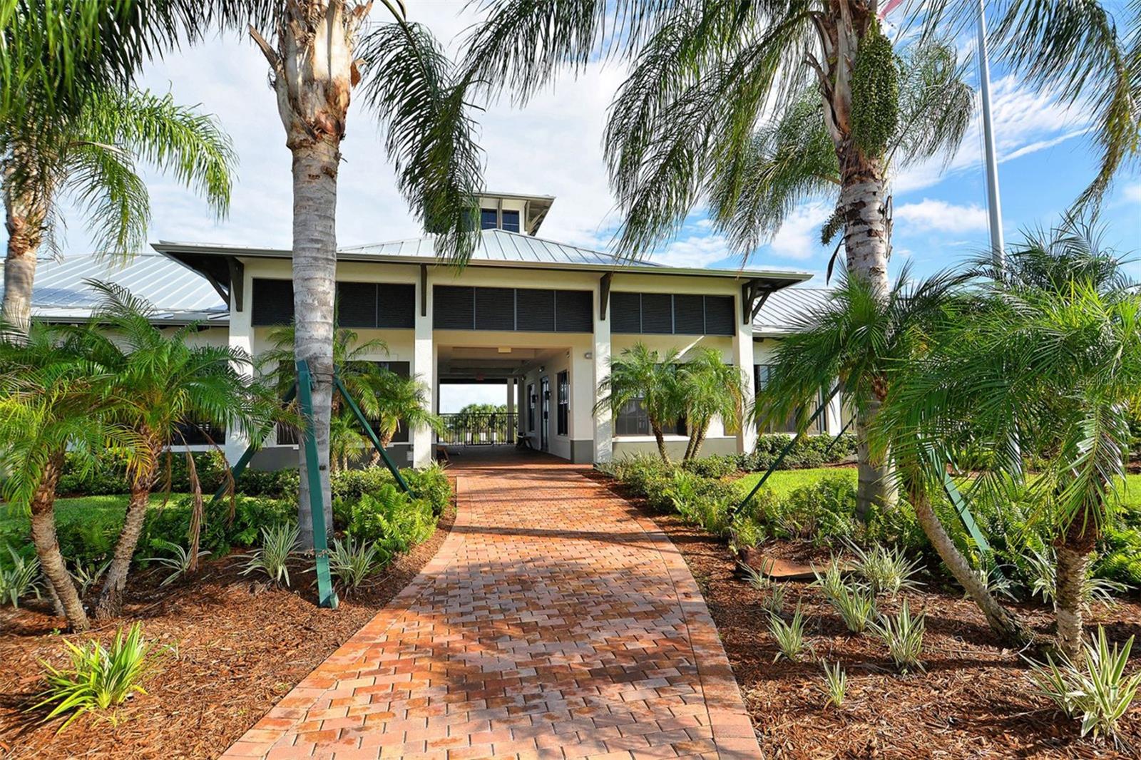 910 Tidewater Shores Loop #103 Property Photo 40